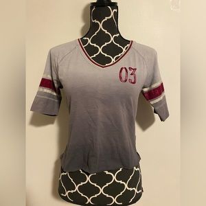 EUC Harley Davidson Burgundy & Gray 03 Cropped Raw Hem Graphic Tee size small